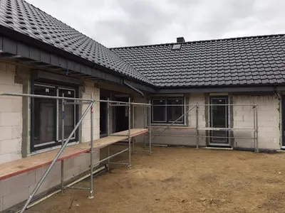 Sektor Budowlany - Okna Drzwi Rolety